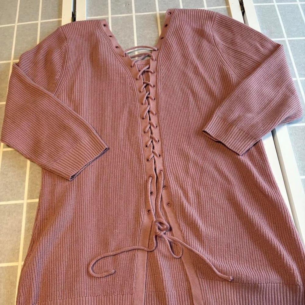 Soho women's XL Pink romantic regencycore gardencore laceback ribbed Y2K sweater